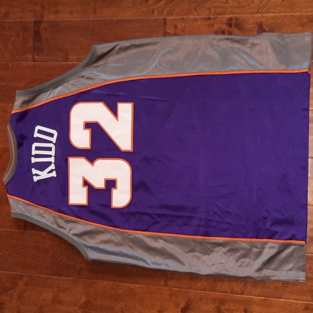 Phoenix Suns authentic Jason Kidd throwback road jersey by Champion. Sz- 48.